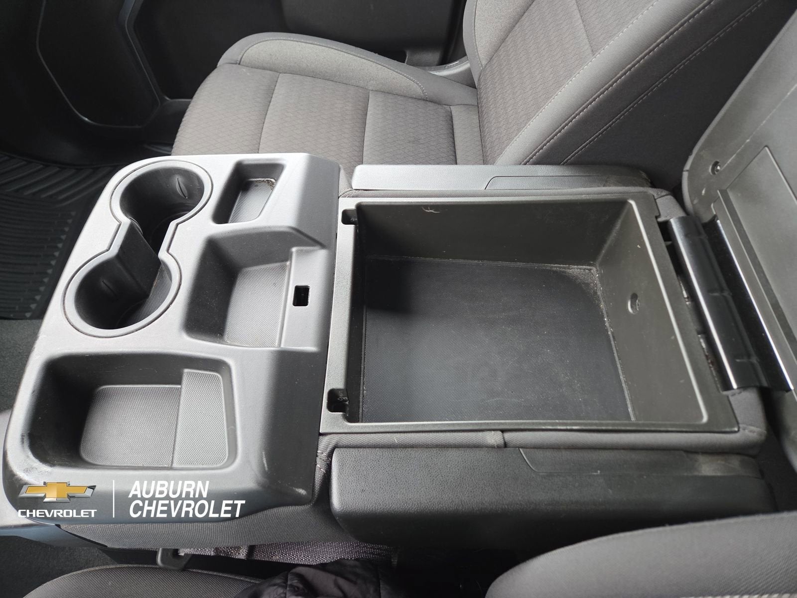 2025 Chevrolet Silverado 1500 LT LT1