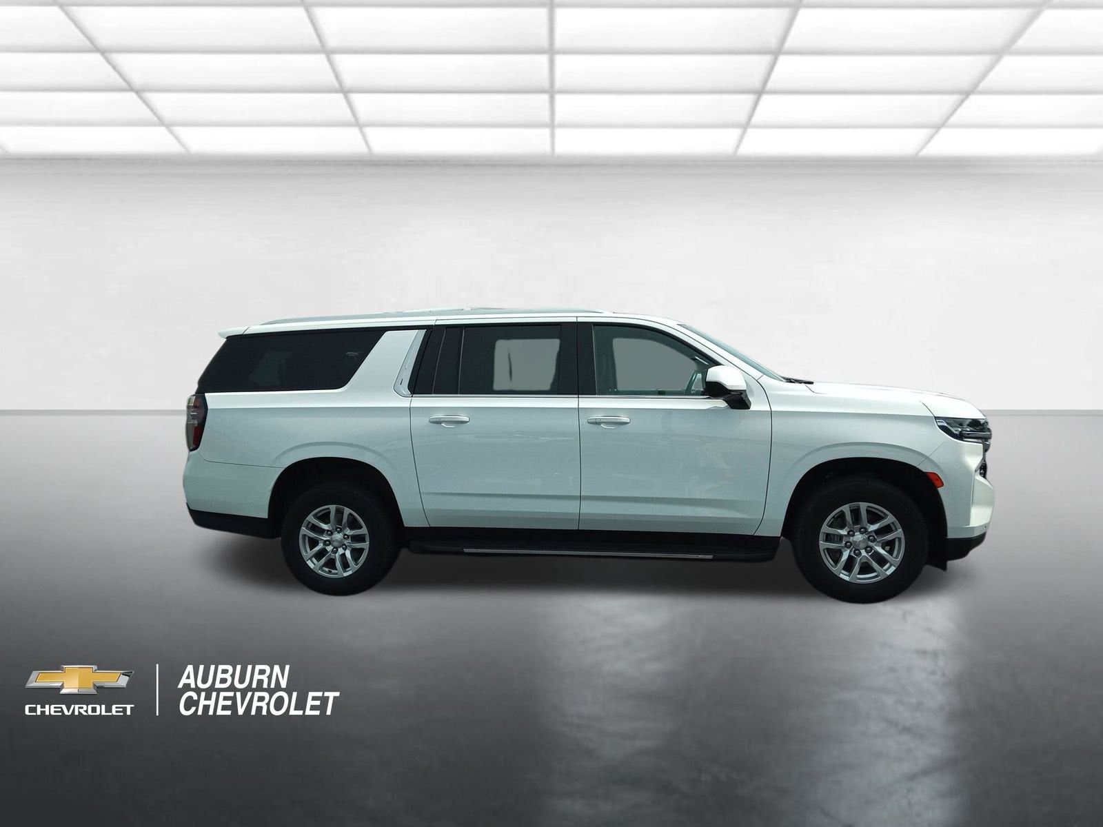 2022 Chevrolet Suburban LS
