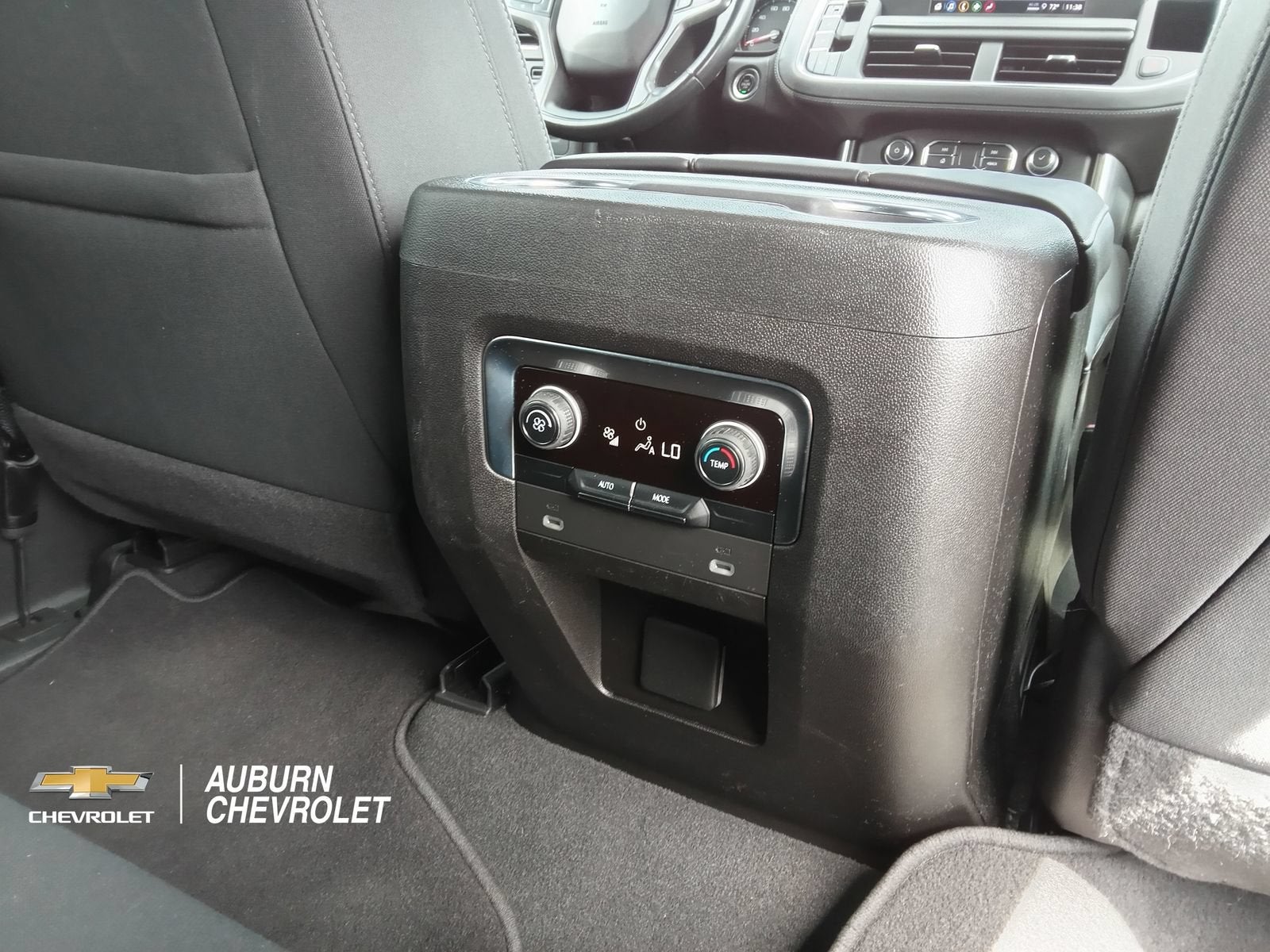 2022 Chevrolet Suburban LS