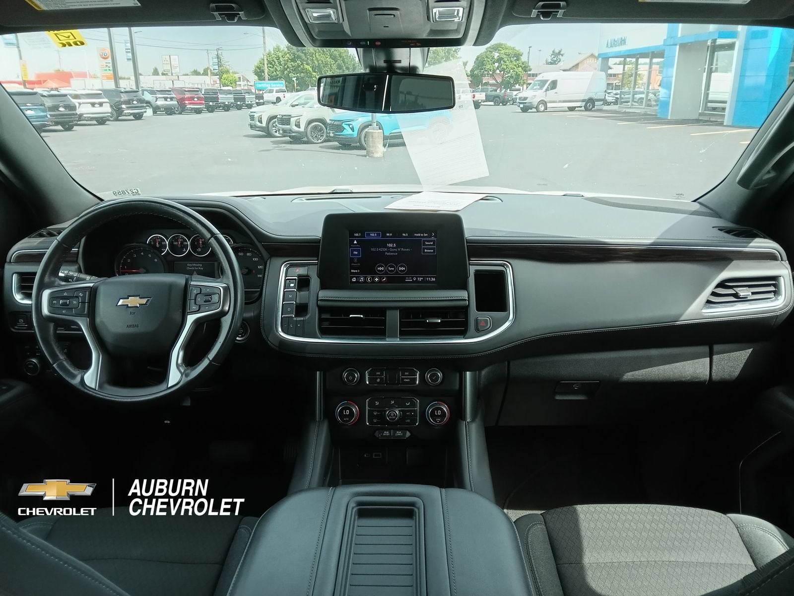 2022 Chevrolet Suburban LS