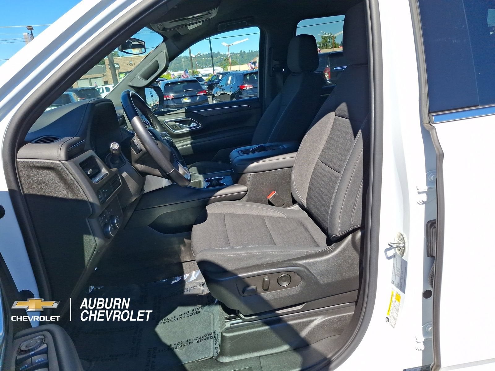2022 Chevrolet Suburban LS