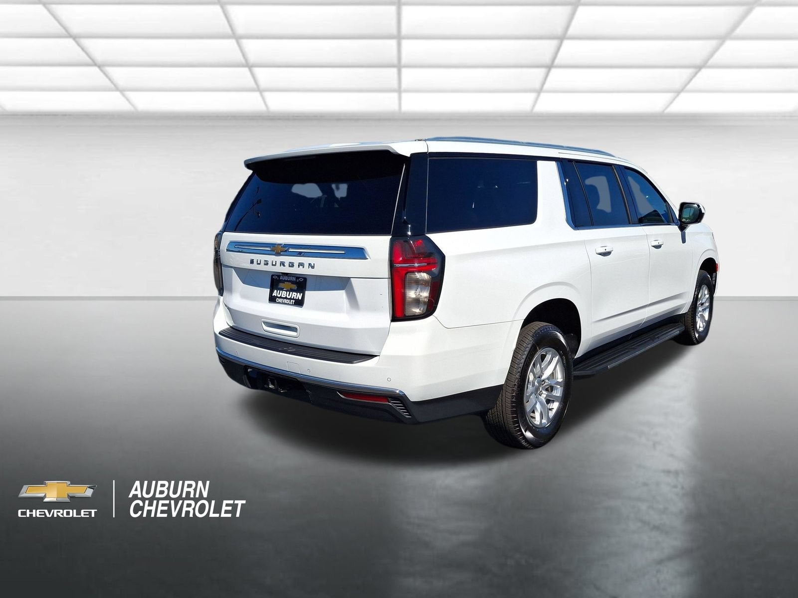 2022 Chevrolet Suburban LS