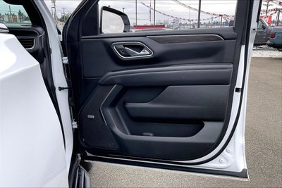 2024 Chevrolet Suburban LT