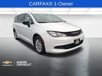 2024 Chrysler Voyager LX