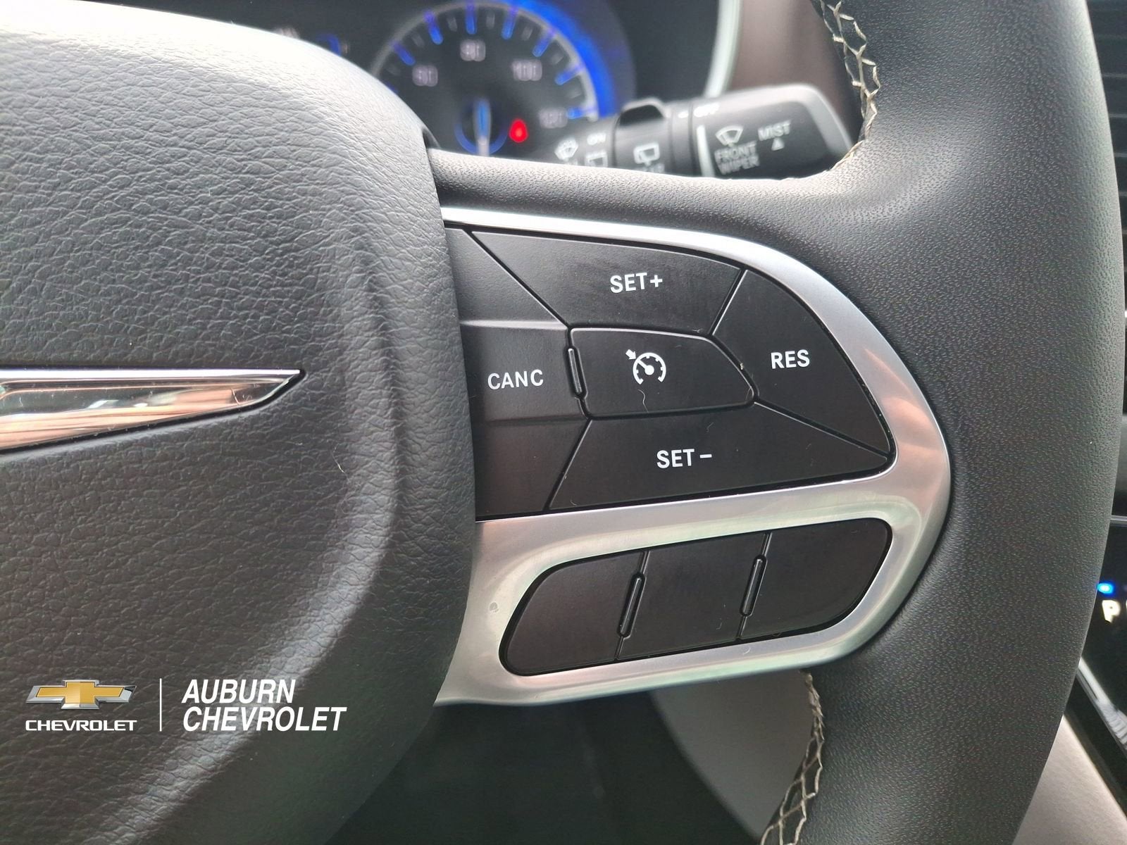 2024 Chrysler Voyager LX