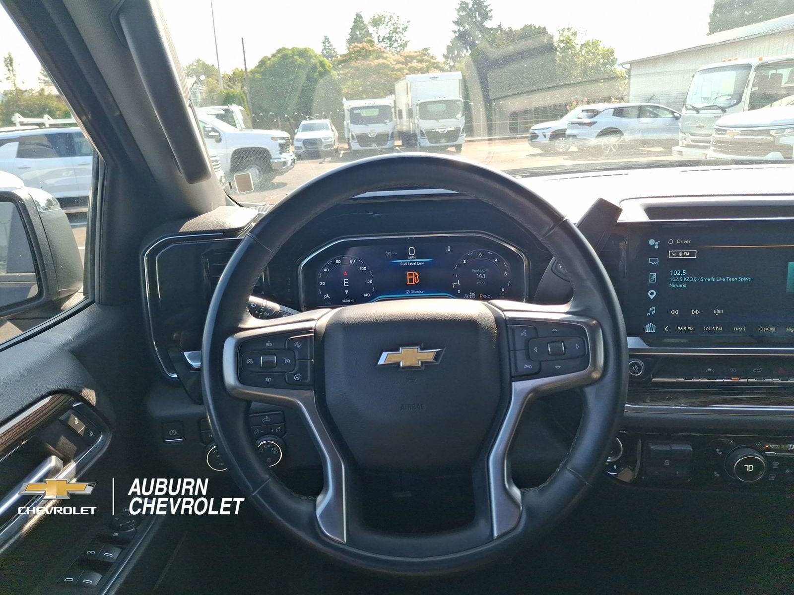 2025 Chevrolet Silverado 1500 LT LT1