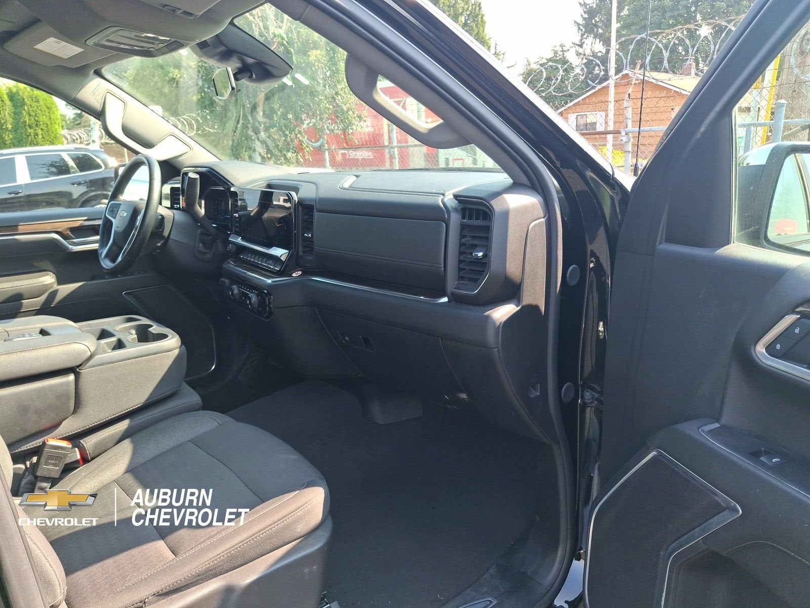 2025 Chevrolet Silverado 1500 LT LT1
