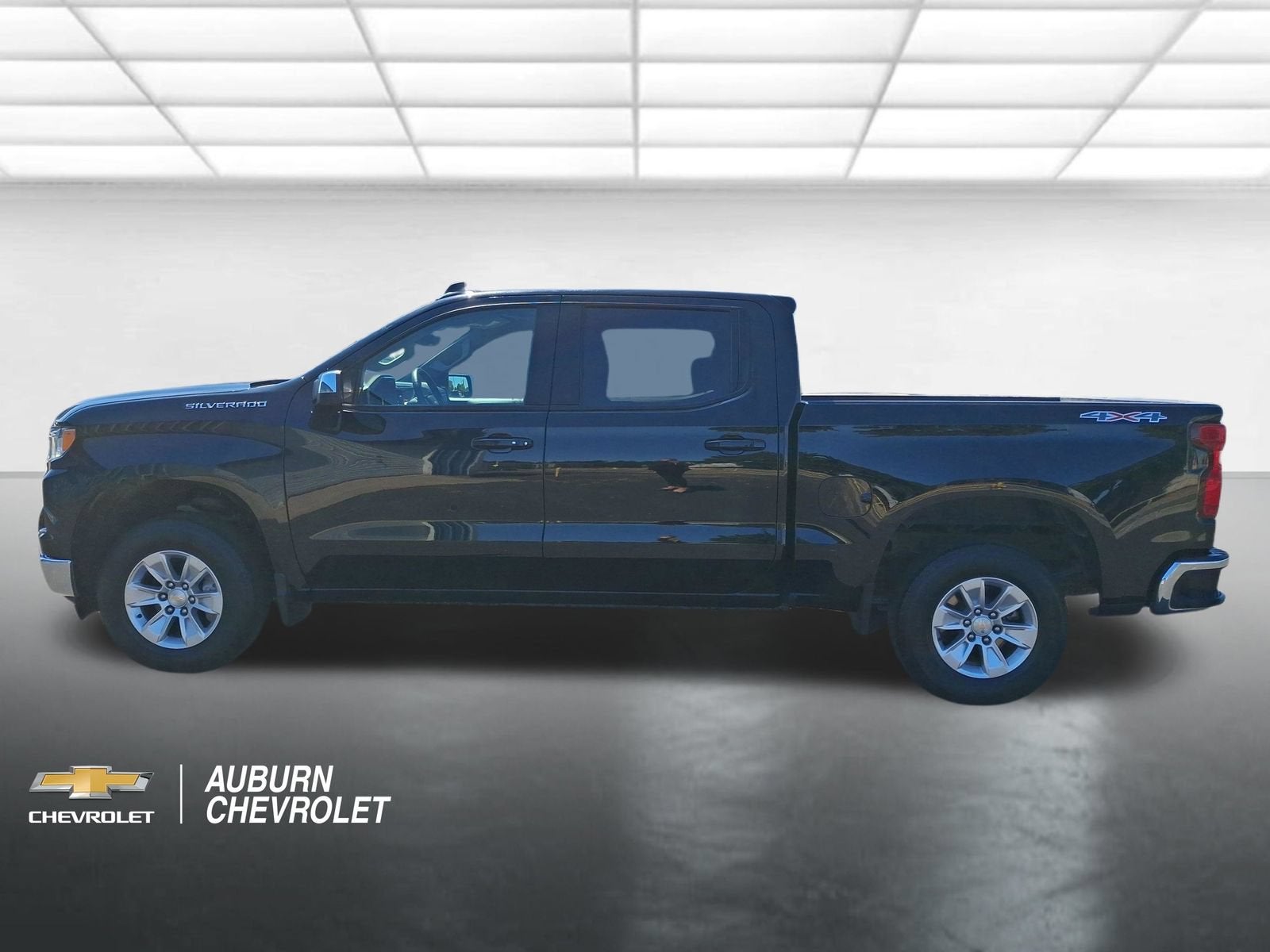 2025 Chevrolet Silverado 1500 LT LT1