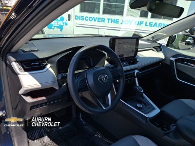 2025 Toyota RAV4 Limited