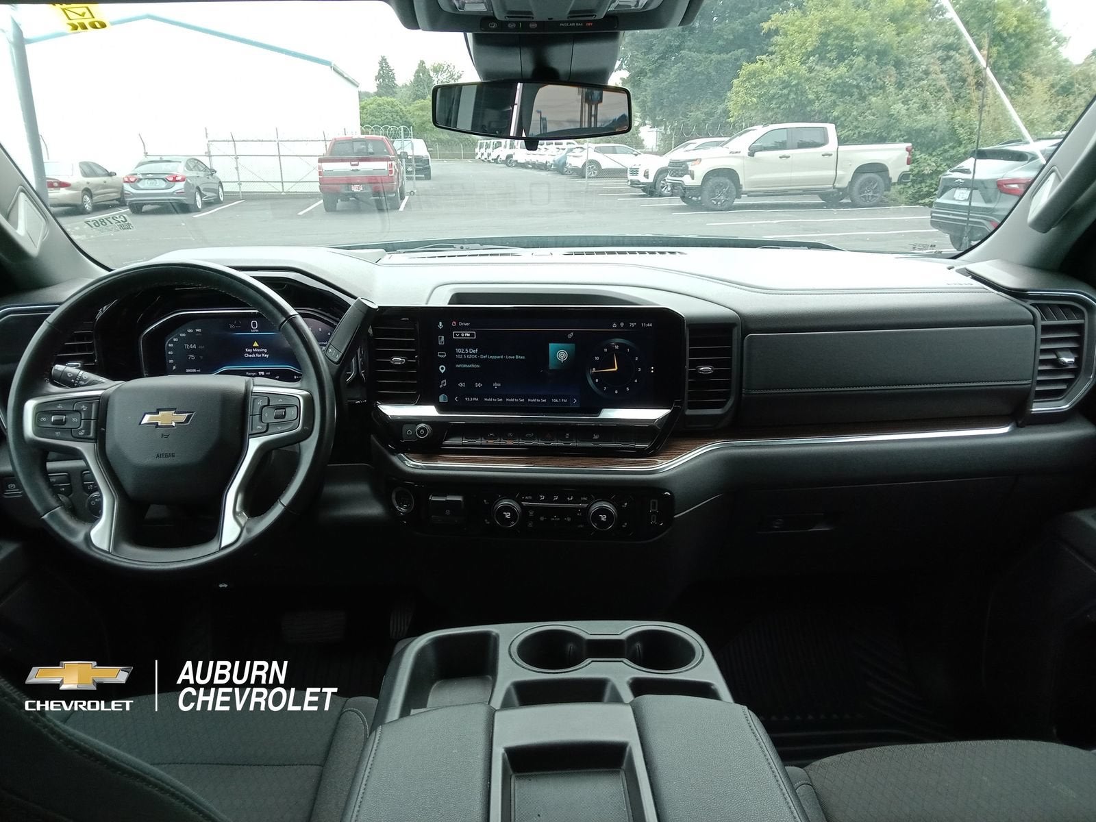 2025 Chevrolet Silverado 1500 LT LT1