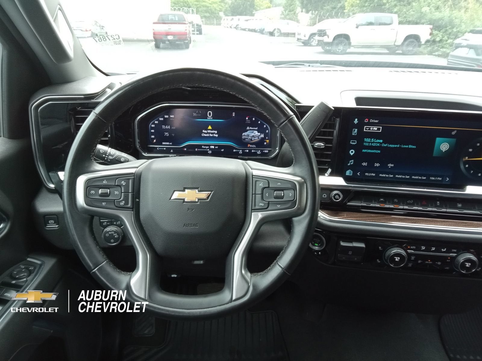 2025 Chevrolet Silverado 1500 LT LT1