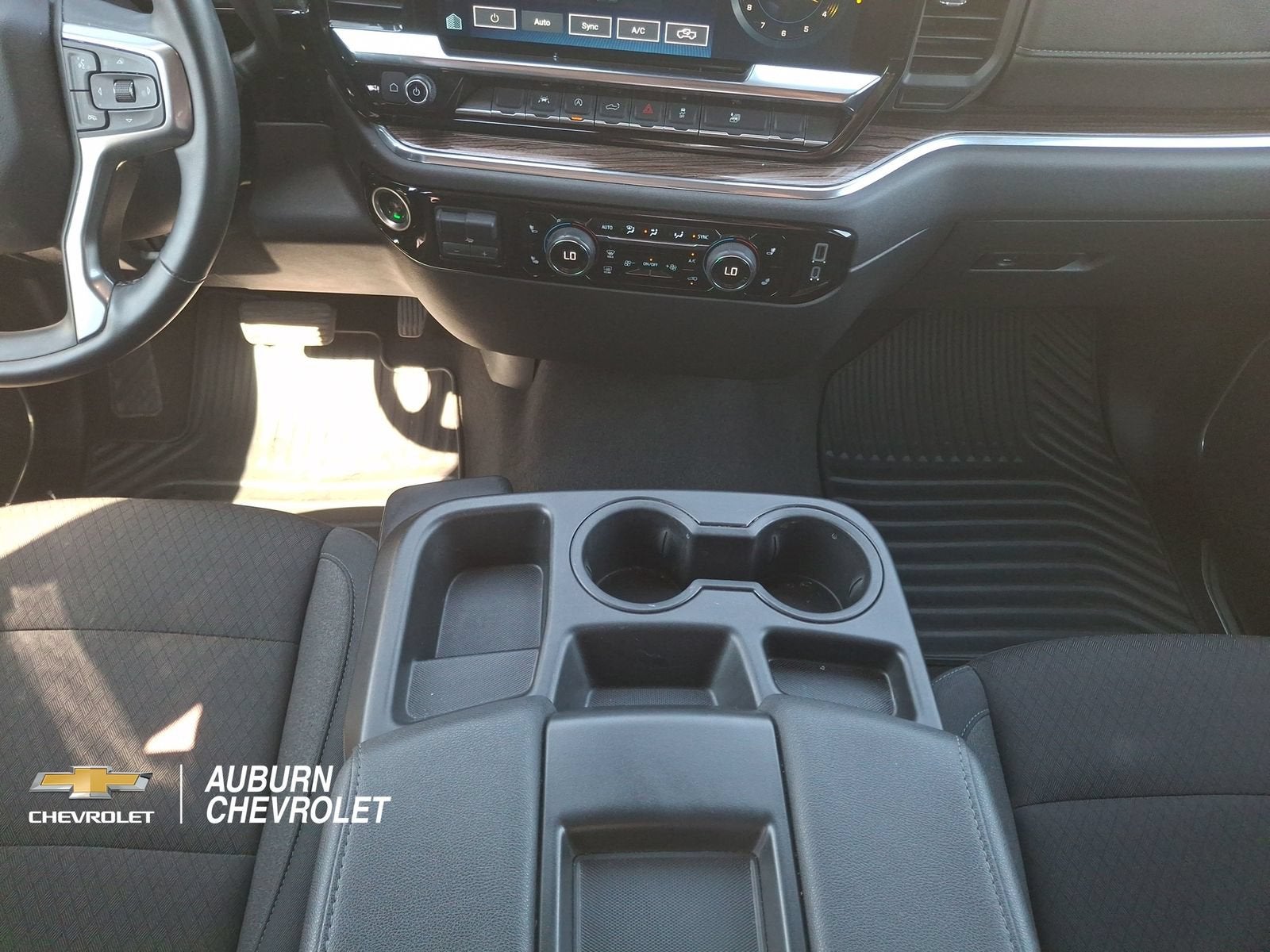2025 Chevrolet Silverado 1500 LT LT1