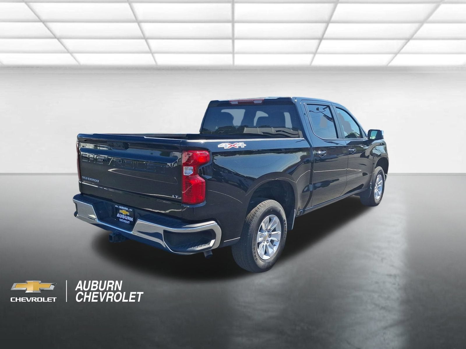 2025 Chevrolet Silverado 1500 LT LT1
