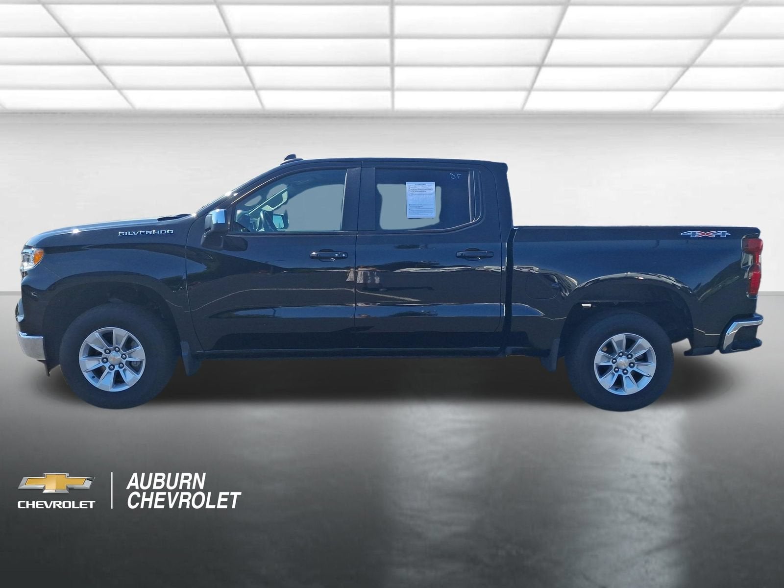 2025 Chevrolet Silverado 1500 LT LT1