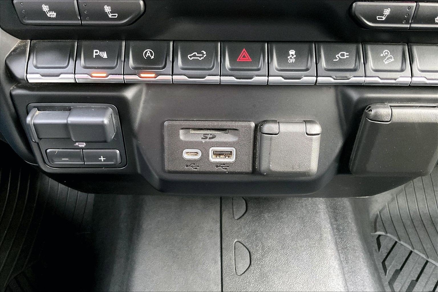 2021 Chevrolet Silverado 1500 LT LT1