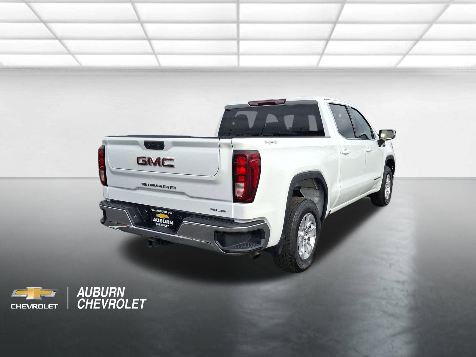 2024 GMC Sierra 1500 SLE
