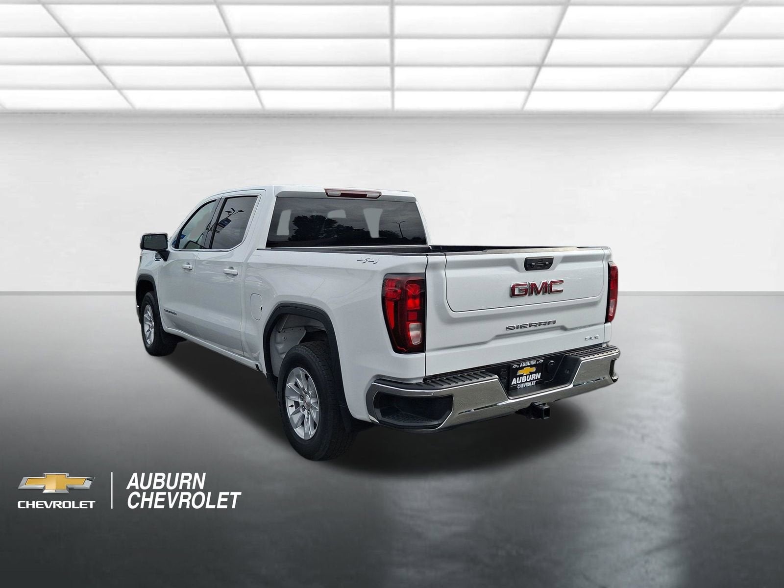 2024 GMC Sierra 1500 SLE