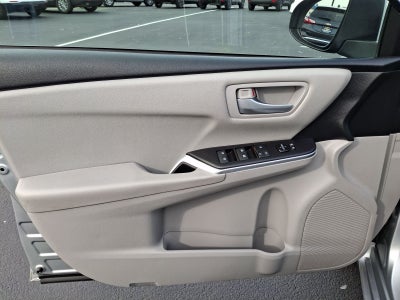 2017 Toyota Camry LE