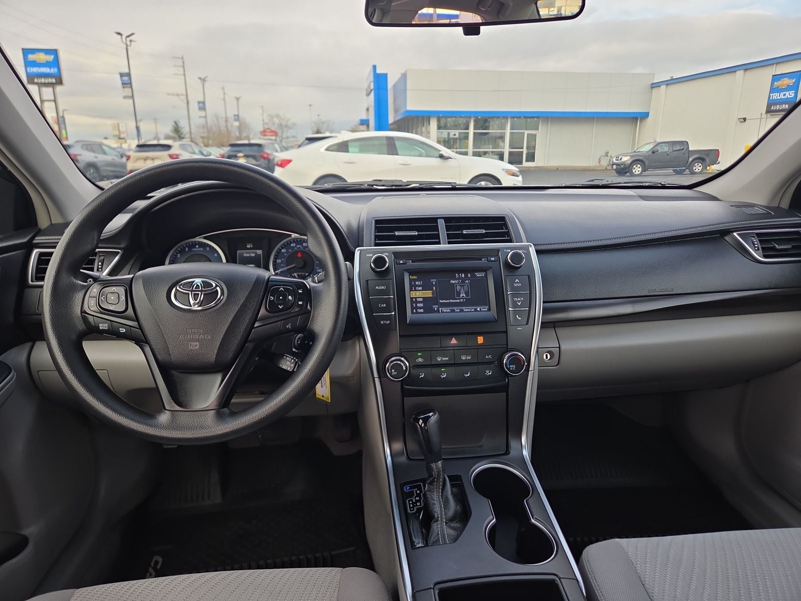 2017 Toyota Camry LE