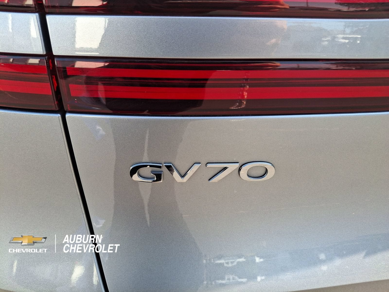 2025 Genesis GV70 2.5T