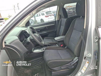 2018 Mitsubishi Outlander ES