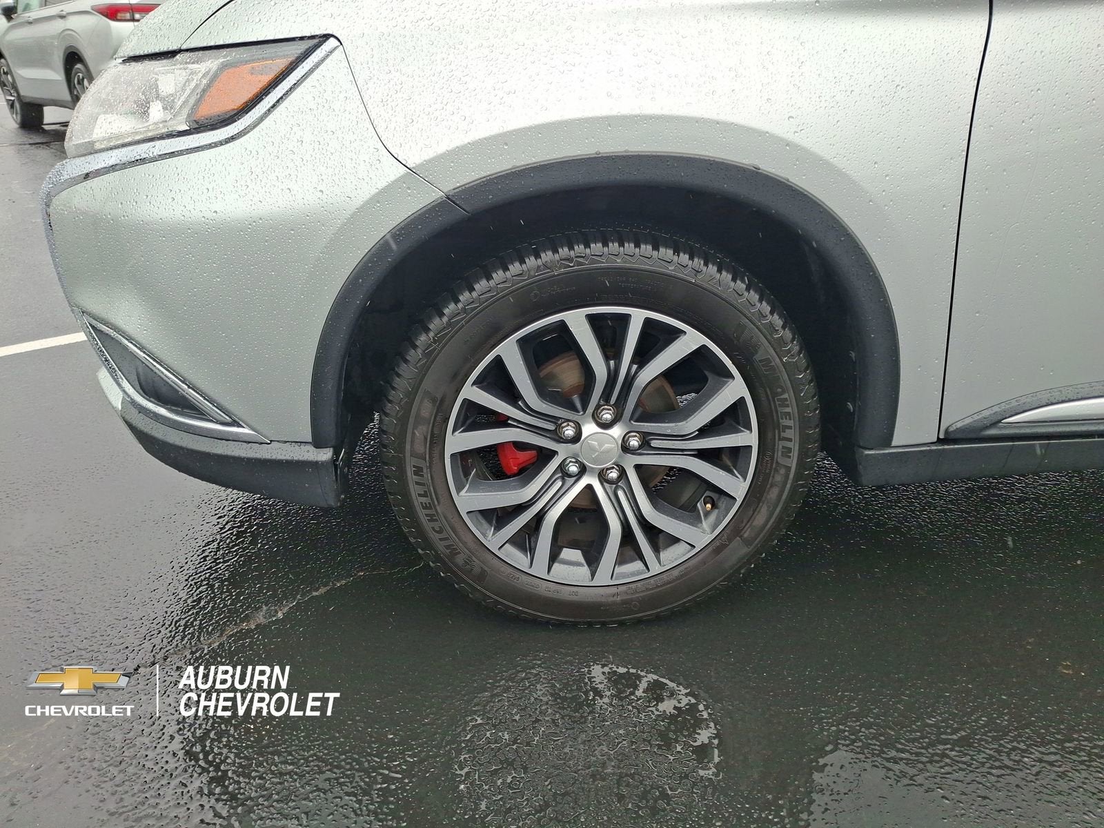 2018 Mitsubishi Outlander ES