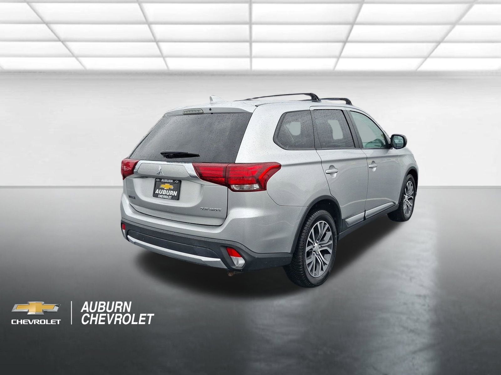 2018 Mitsubishi Outlander ES