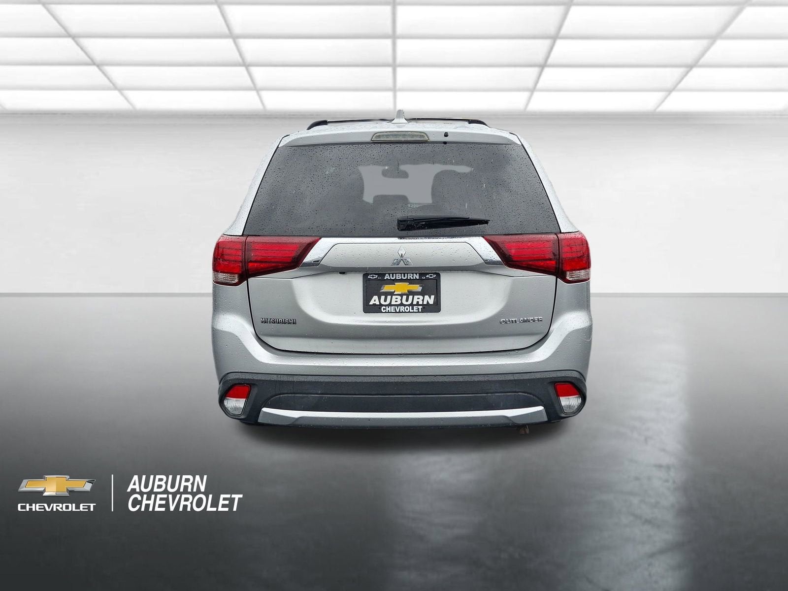 2018 Mitsubishi Outlander ES