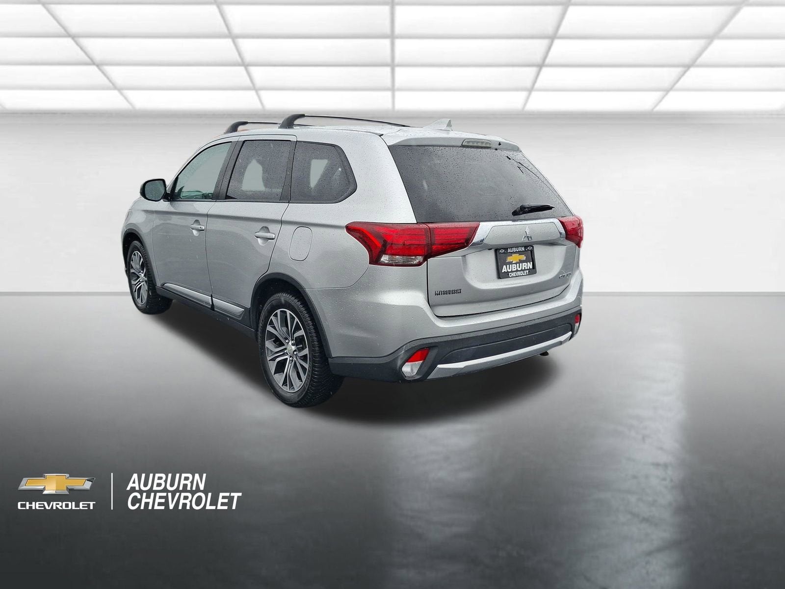 2018 Mitsubishi Outlander ES