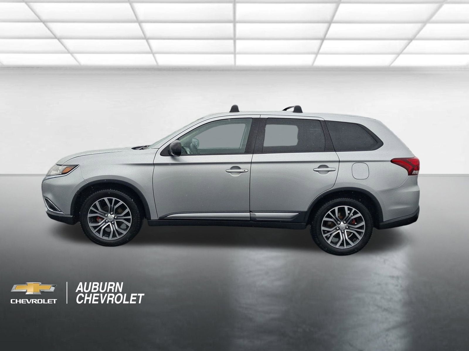 2018 Mitsubishi Outlander ES