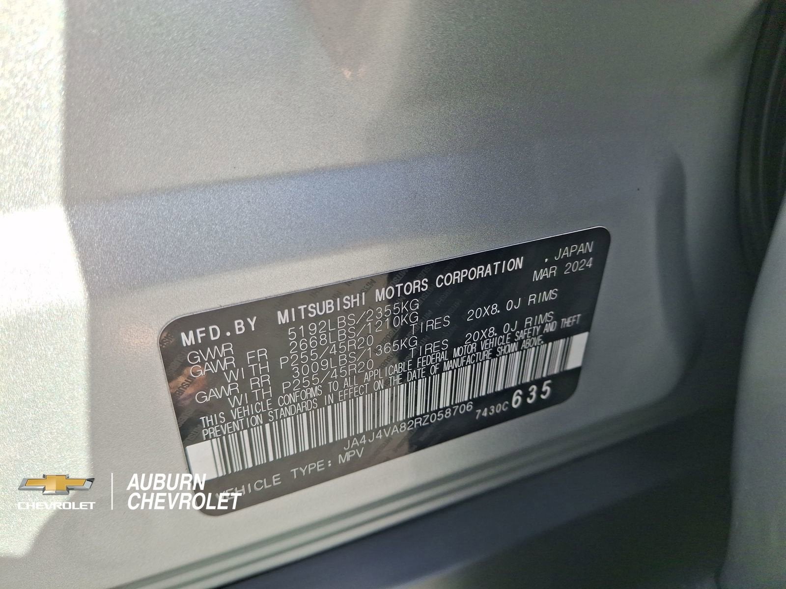 2024 Mitsubishi Outlander SE