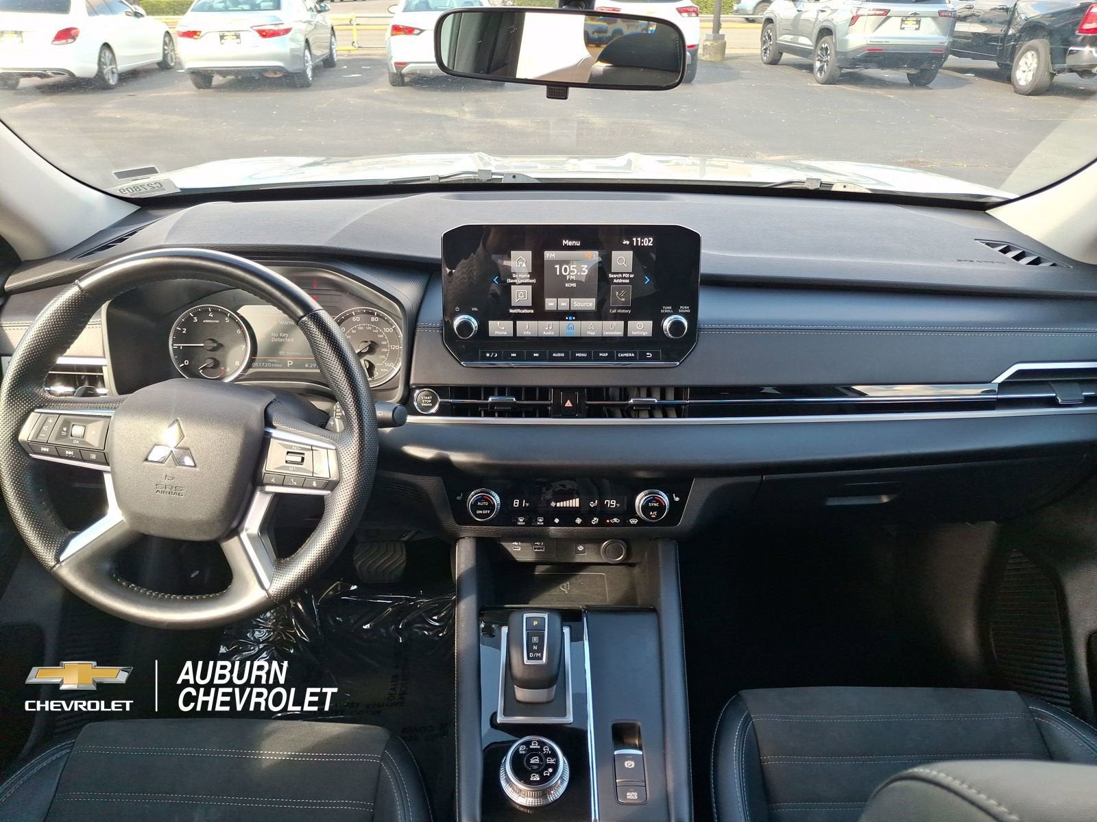 2024 Mitsubishi Outlander SE