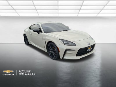 2024 Toyota GR86 Premium