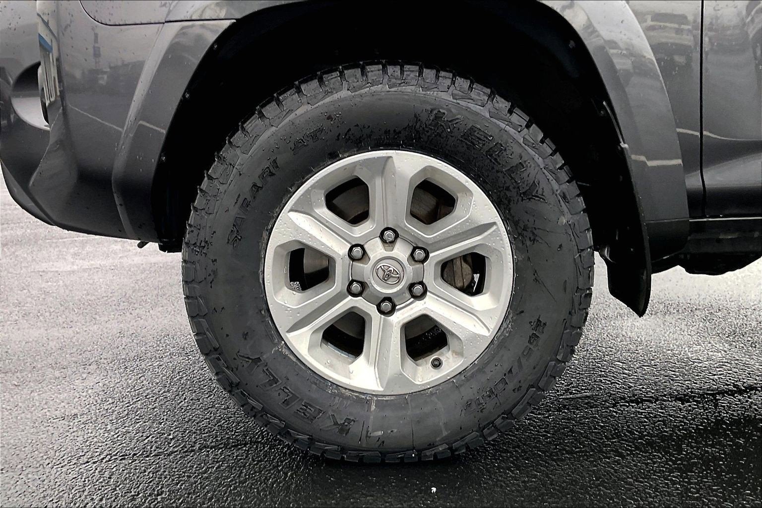 2023 Toyota 4Runner SR5