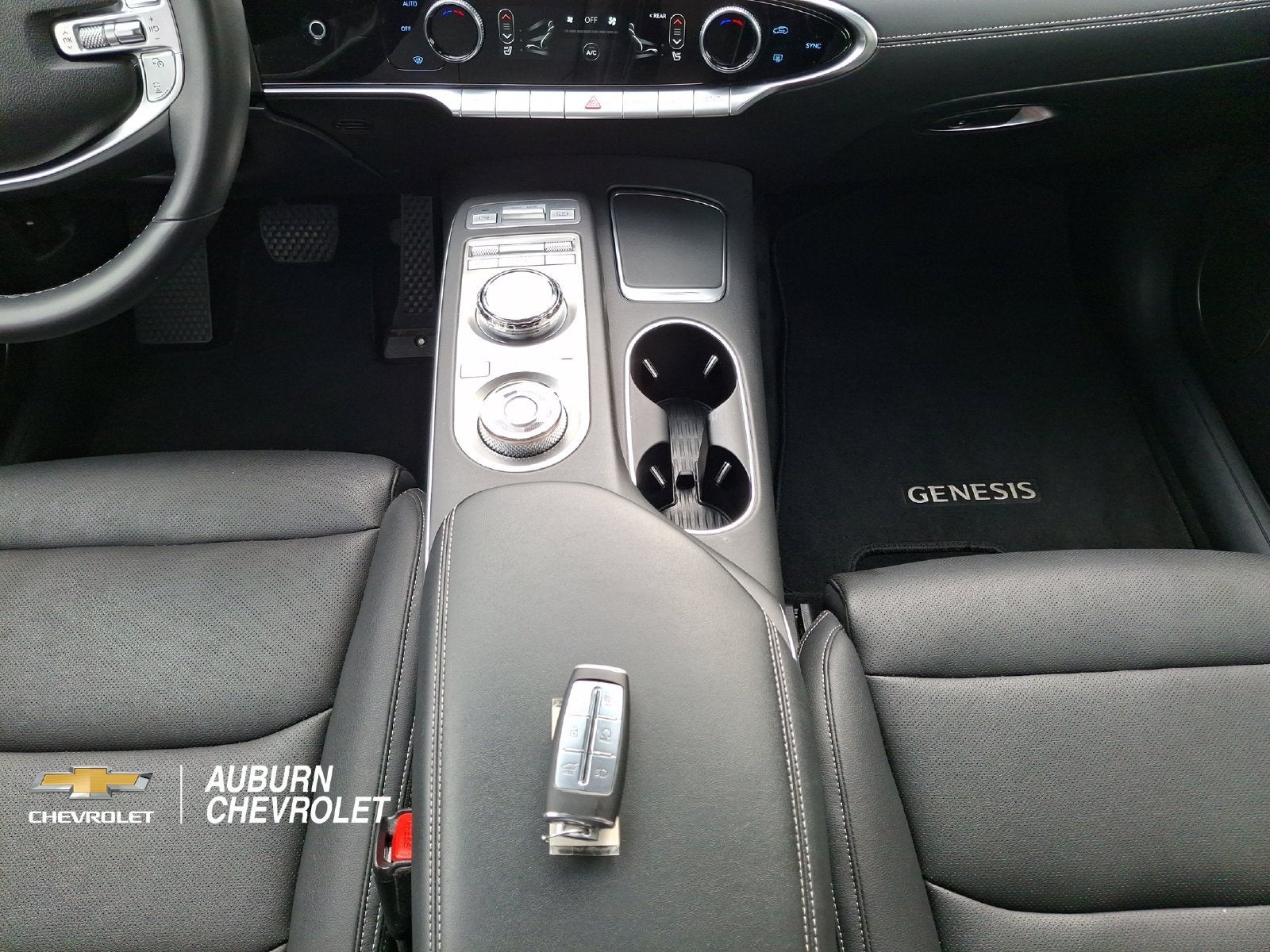 2025 Genesis GV70 2.5T