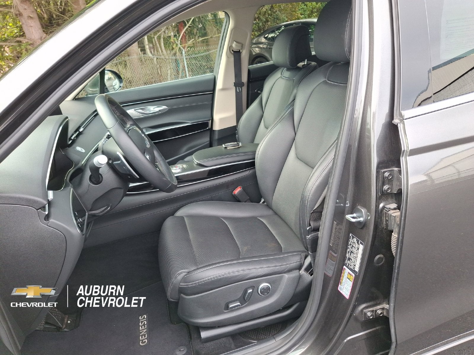 2025 Genesis GV70 2.5T