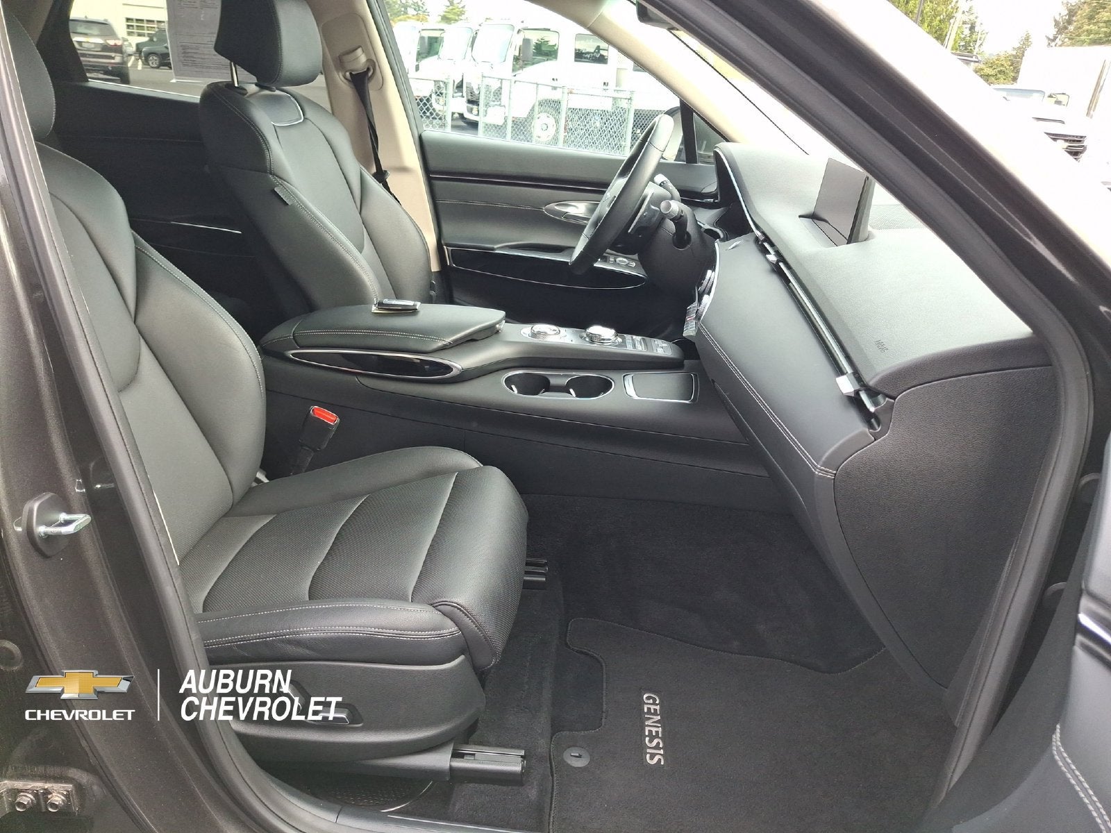 2025 Genesis GV70 2.5T