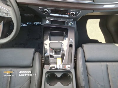 2024 Audi Q5 45 S line Premium quattro