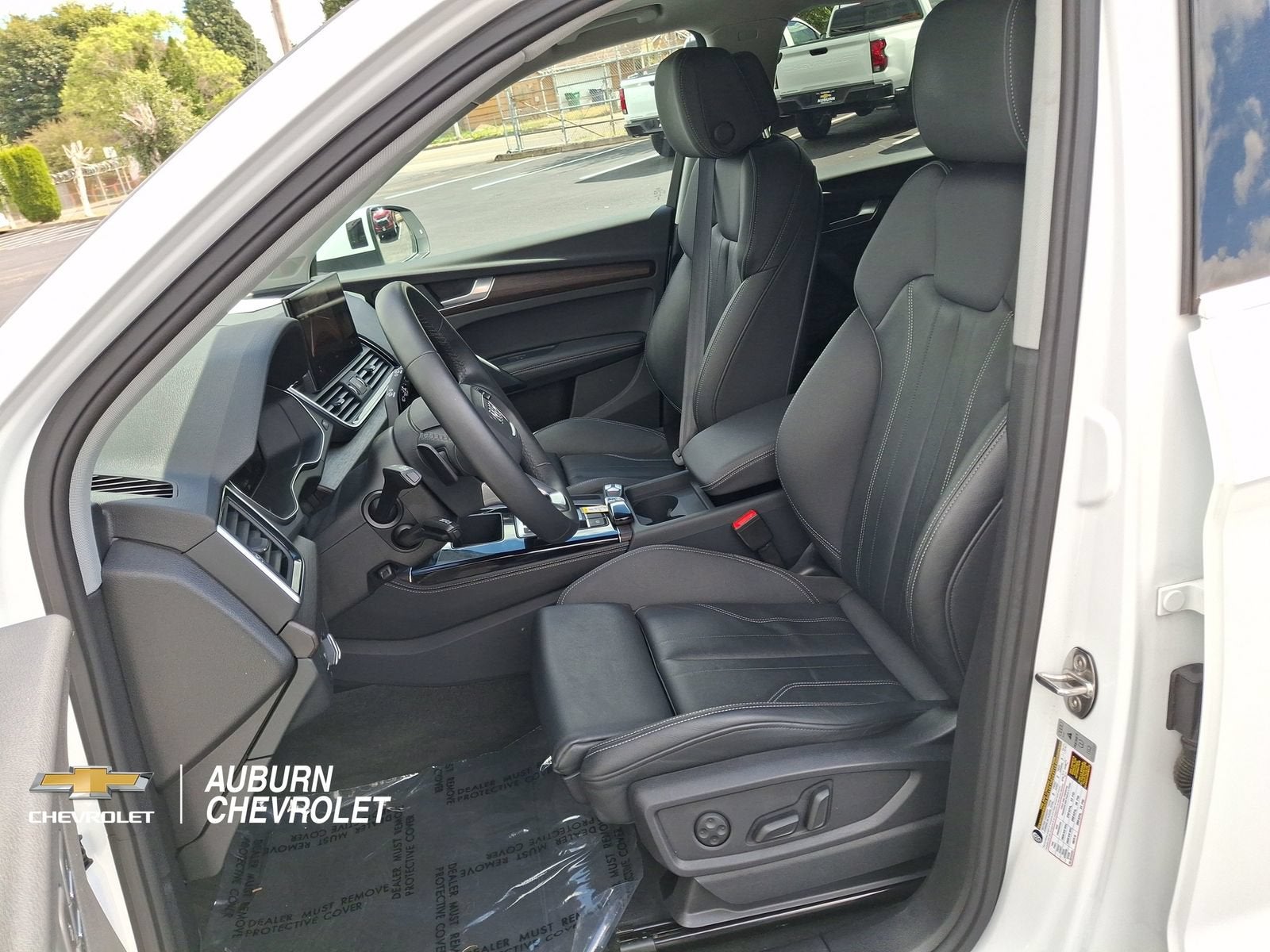 2024 Audi Q5 45 S line Premium quattro