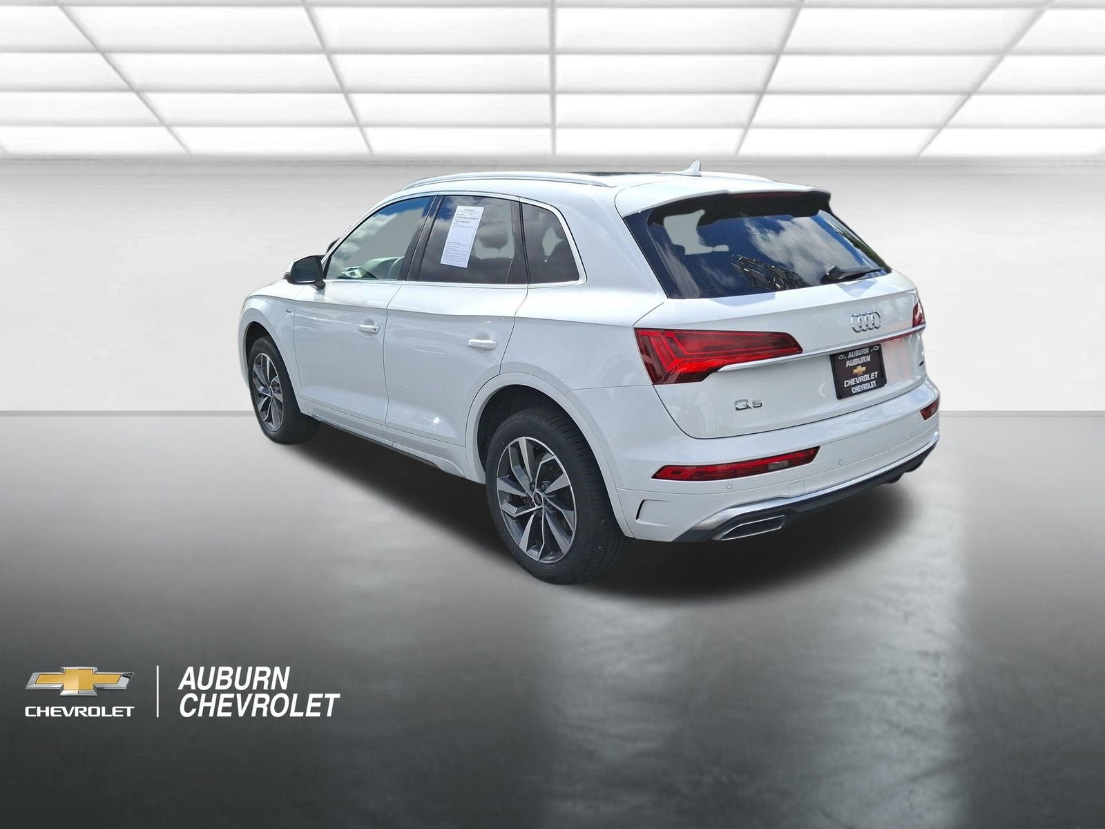 2024 Audi Q5 45 S line Premium quattro