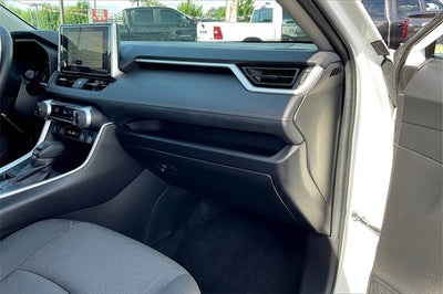 2024 Toyota RAV4 XLE AWD