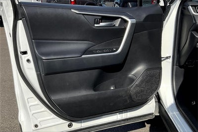 2024 Toyota RAV4 XLE AWD