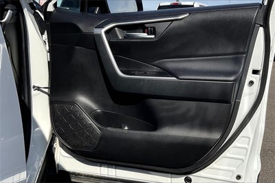 2024 Toyota RAV4 XLE AWD