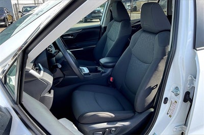 2024 Toyota RAV4 XLE AWD